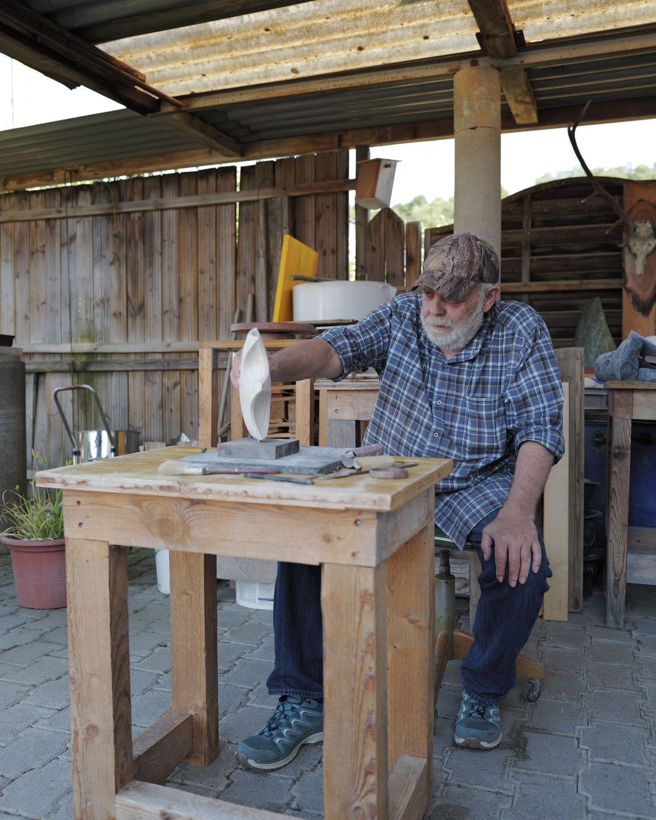 Peter Gertiser bei der Arbeit